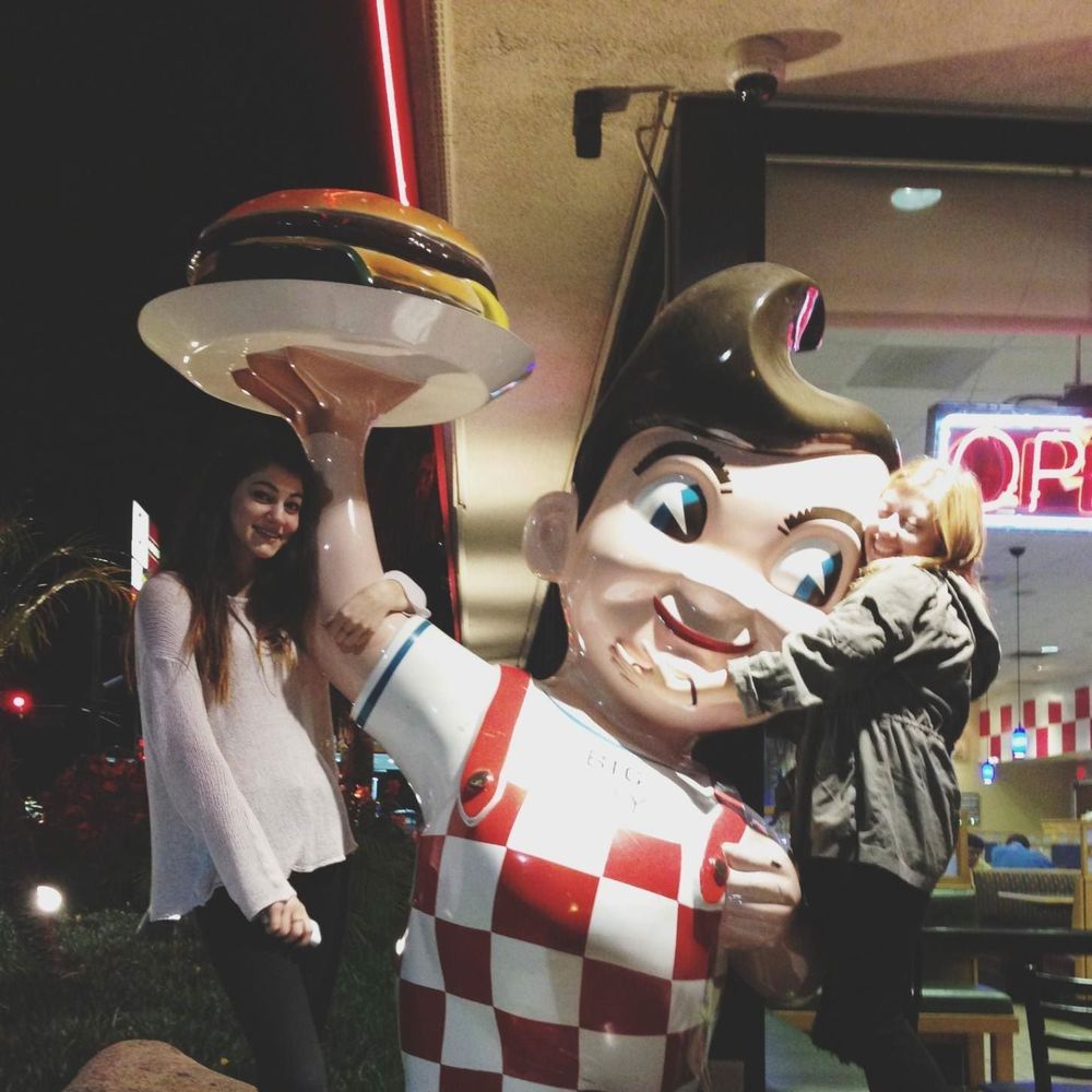 Meet your Posher, Danielle